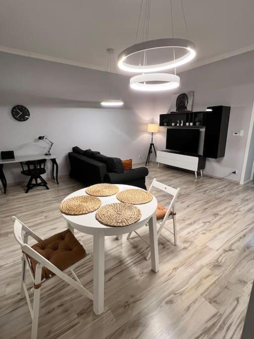 V&O Apartament In The Centre Of Красков Екстериор снимка